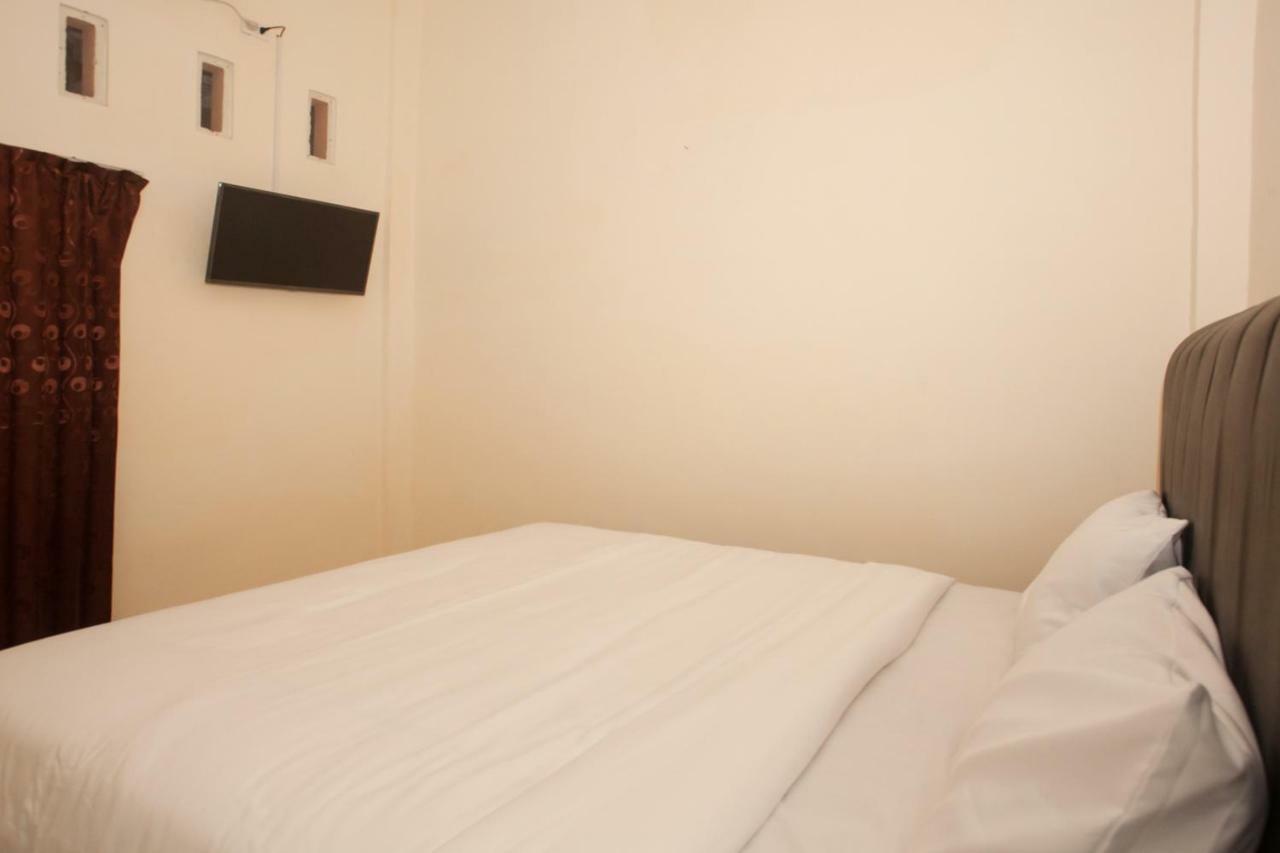 Oyo 1752 Hotel Wisata Kisaran Luaran gambar
